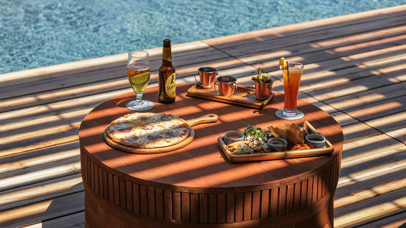 Kisimani Pool Bar & Restaurant